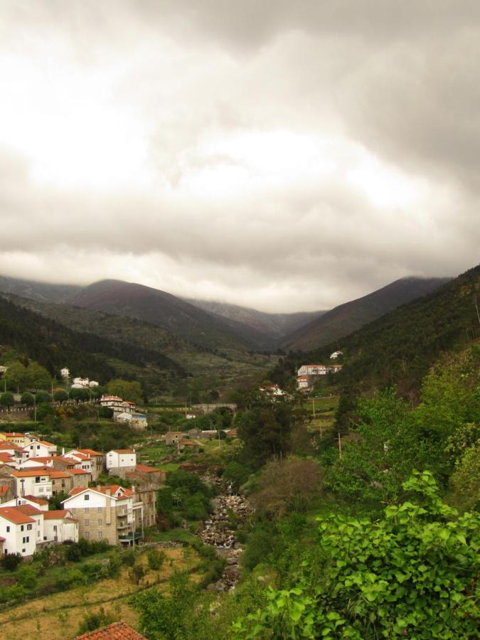 Casa Encantada - Alvoco Da Serra Villa Luaran gambar