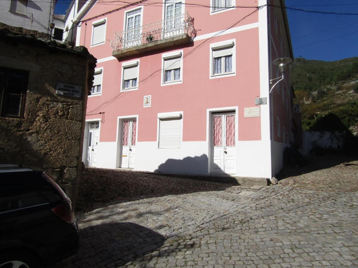 Casa Encantada - Alvoco Da Serra Villa Luaran gambar